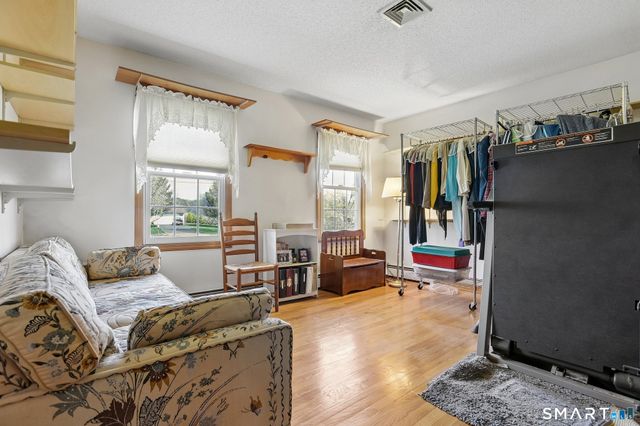 53 Hansen Farm Road, North Haven, CT 06473