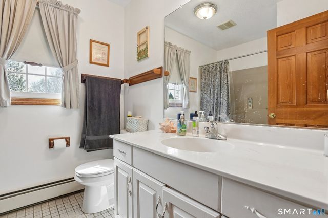 53 Hansen Farm Road, North Haven, CT 06473