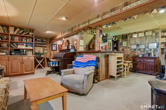 53 Hansen Farm Road, North Haven, CT 06473