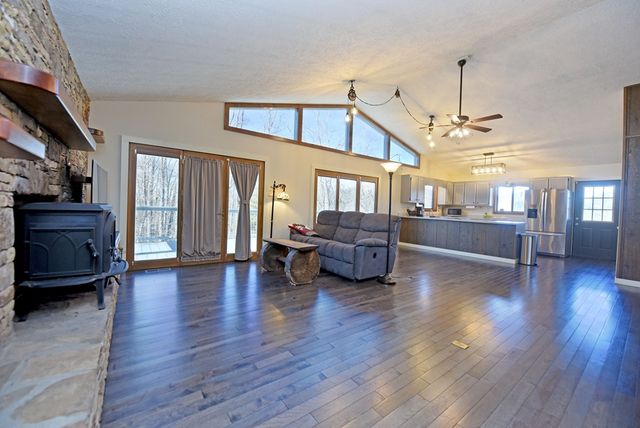 1512 Upper Bell Creek Road, Hiawassee, GA 30546