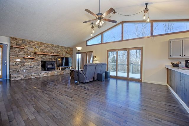 1512 Upper Bell Creek Road, Hiawassee, GA 30546