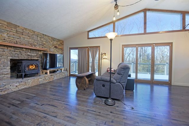 1512 Upper Bell Creek Road, Hiawassee, GA 30546