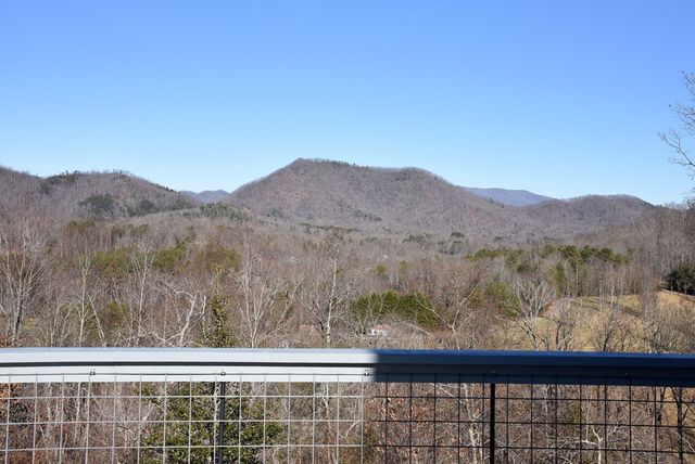 1512 Upper Bell Creek Road, Hiawassee, GA 30546