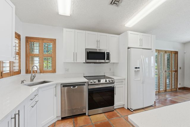 3970 Classic Court, West Palm Beach, FL 33417