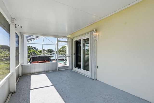 3970 Classic Court, West Palm Beach, FL 33417