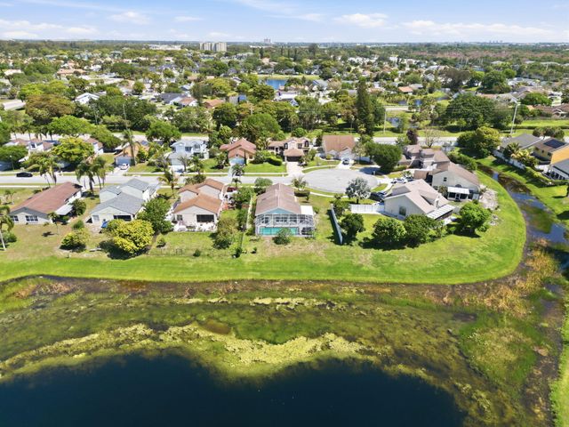 3970 Classic Court, West Palm Beach, FL 33417