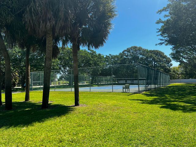 3970 Classic Court, West Palm Beach, FL 33417