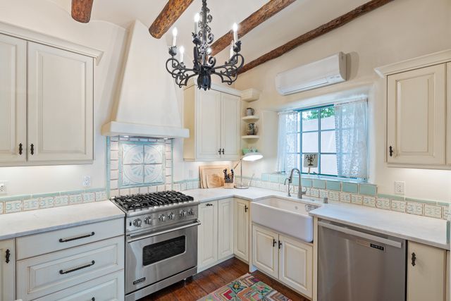 511 E Palace Avenue, Santa Fe, NM 87501