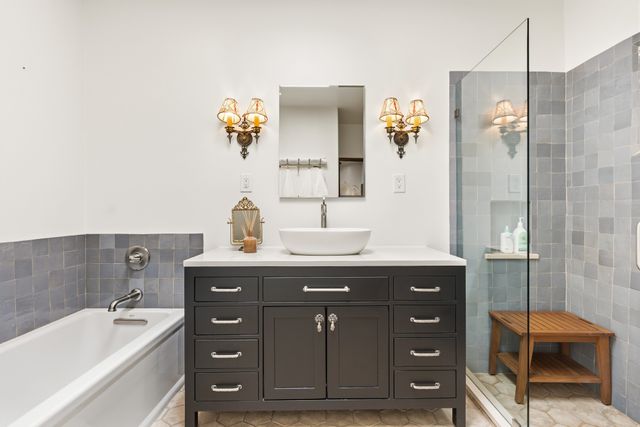 511 E Palace Avenue, Santa Fe, NM 87501