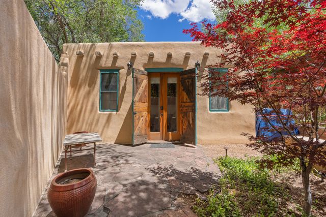 511 E Palace Avenue, Santa Fe, NM 87501