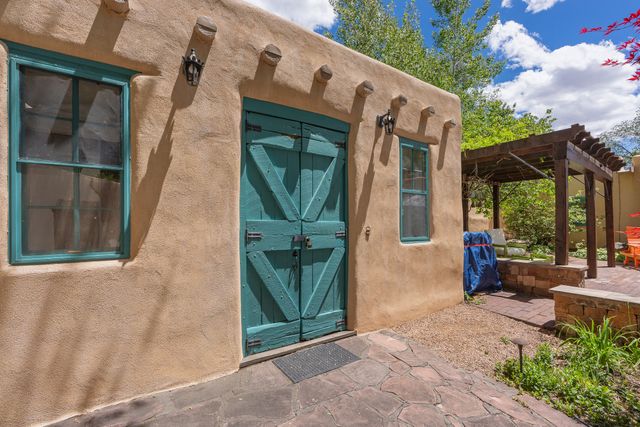 511 E Palace Avenue, Santa Fe, NM 87501