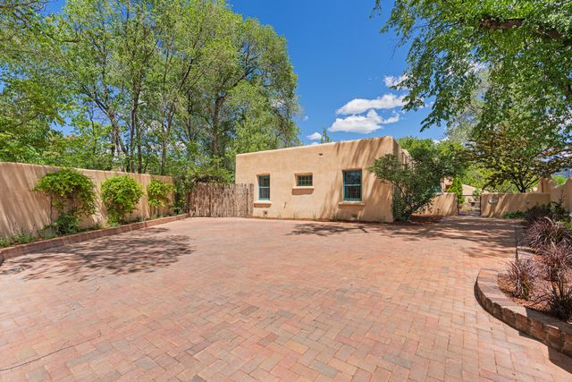 511 E Palace Avenue, Santa Fe, NM 87501