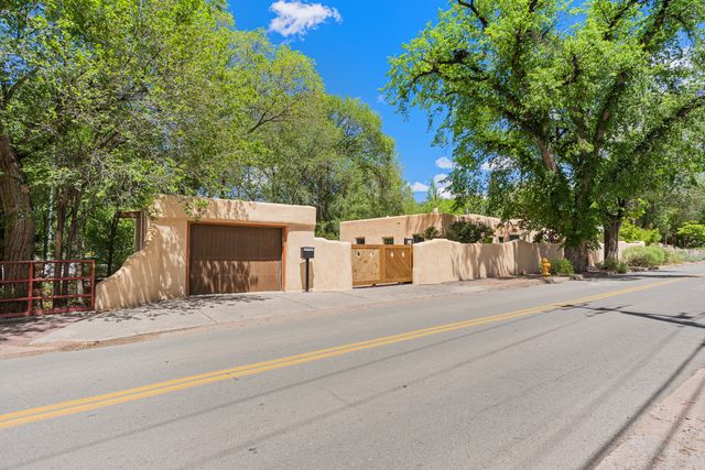 511 E Palace Avenue, Santa Fe, NM 87501