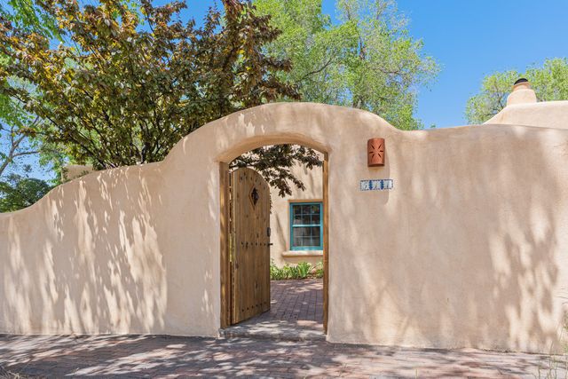 511 E Palace Avenue, Santa Fe, NM 87501