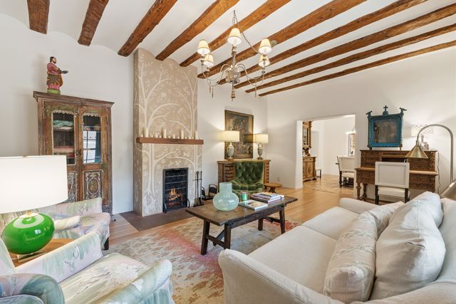 511 E Palace Avenue, Santa Fe, NM 87501