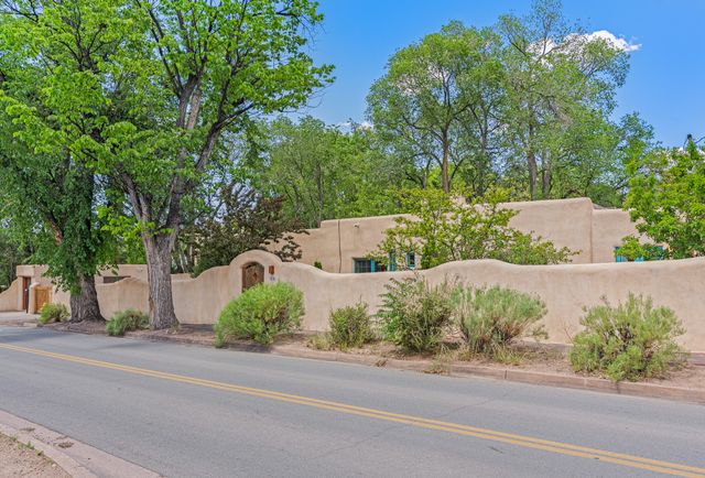 511 E Palace Avenue, Santa Fe, NM 87501
