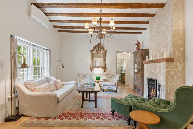 511 E Palace Avenue, Santa Fe, NM 87501