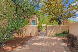 511 E Palace Avenue, Santa Fe, NM 87501