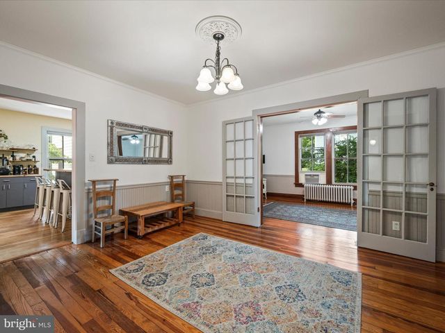 325 S CHURCH ST, Berryville, VA 22611