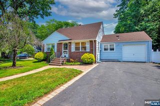 15 Pershing Street, Dumont, NJ 07628