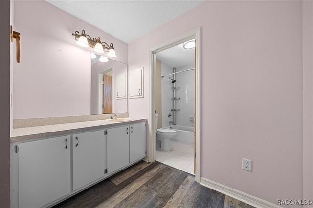 12575 W Foss Groves Path, Inglis, FL 34449