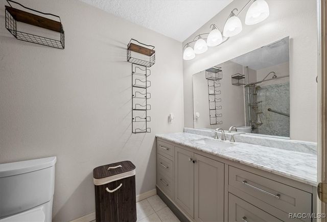 12575 W Foss Groves Path, Inglis, FL 34449