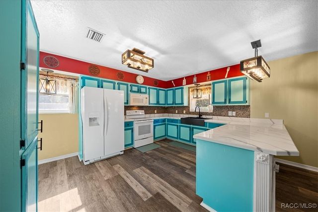 12575 W Foss Groves Path, Inglis, FL 34449