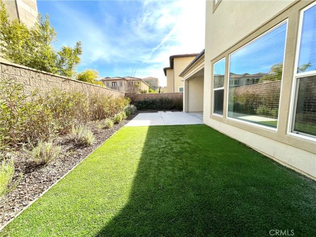 12040 Estrella Place, Porter Ranch, CA 91326