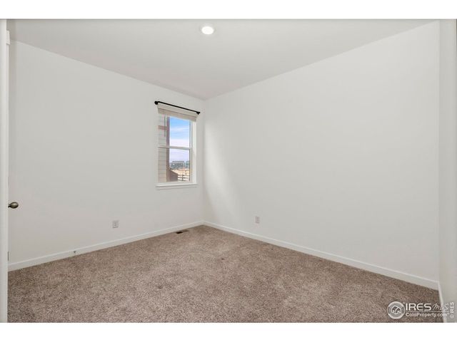 2585 Wren Dr, Johnstown, CO 80534