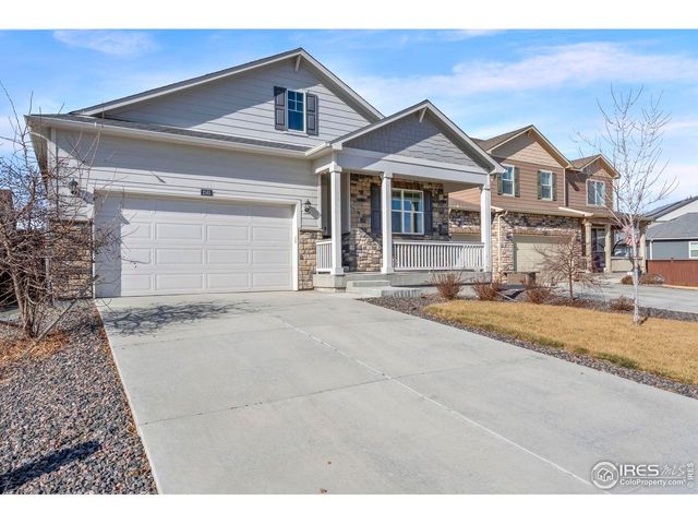 2585 Wren Dr, Johnstown, CO 80534