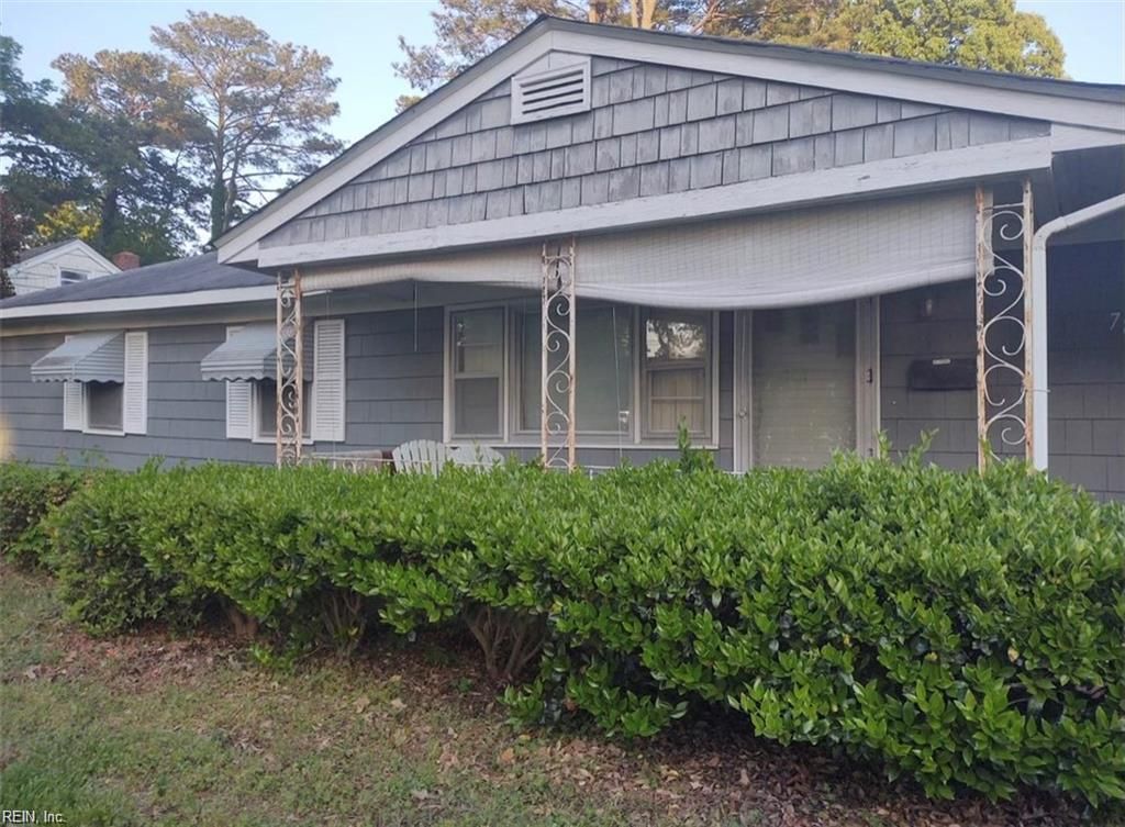 7822 Camellia RD, Norfolk, VA 23518