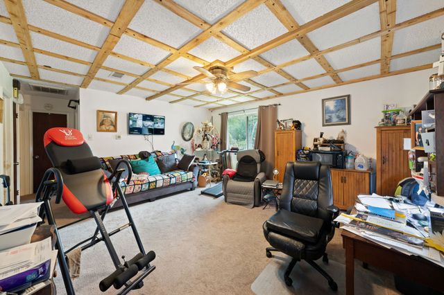 546 Sun Valley Drive, Duncanville, TX 75116