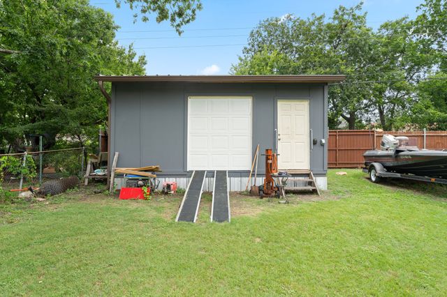546 Sun Valley Drive, Duncanville, TX 75116