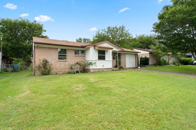 546 Sun Valley Drive, Duncanville, TX 75116