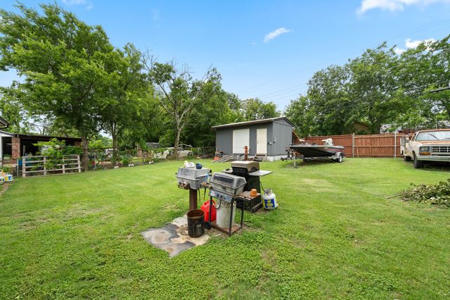 546 Sun Valley Drive, Duncanville, TX 75116