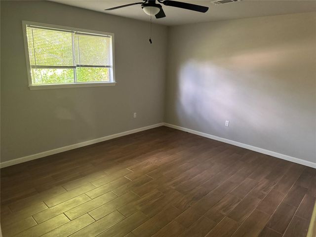 1413 Forehand Street, Crockett, TX 75835