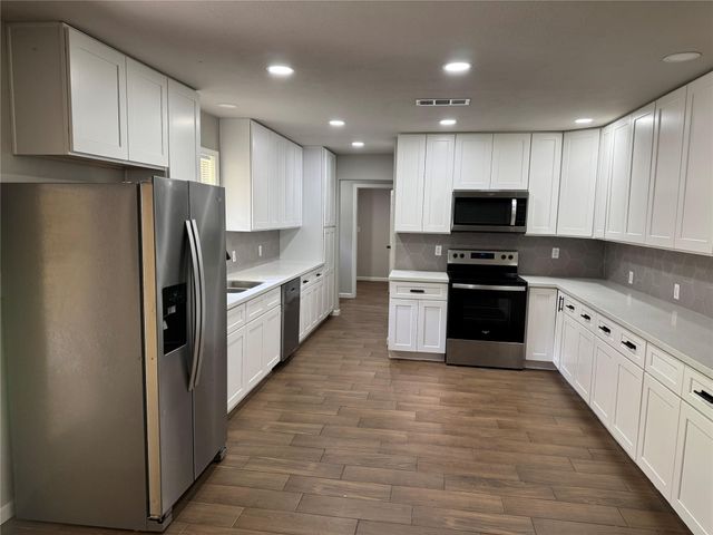 1413 Forehand Street, Crockett, TX 75835