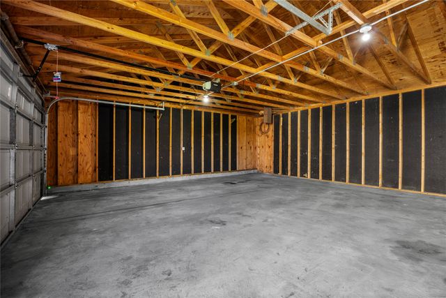 909 30th Street, Des Moines, IA 50312
