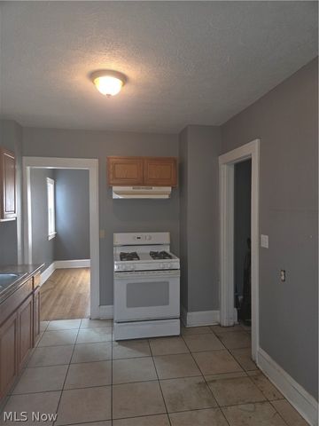 3609 Normandy Road, Shaker Heights, OH 44120