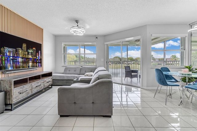 2520 SE 20th Place 204-B, Homestead, FL 33035