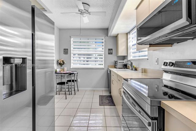 2520 SE 20th Place 204-B, Homestead, FL 33035