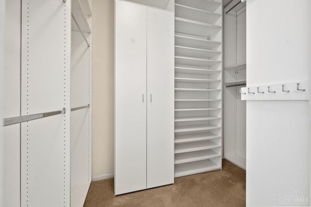 3920 Sandtrap Circle, Mason, OH 45040