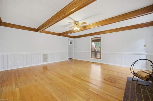 4698 Hill TRL, Gloucester, VA 23061