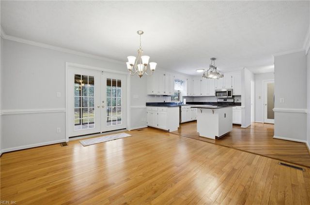 4698 Hill TRL, Gloucester, VA 23061