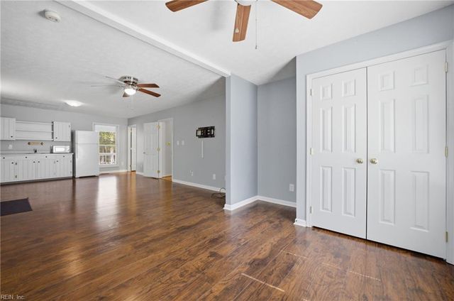 4698 Hill TRL, Gloucester, VA 23061