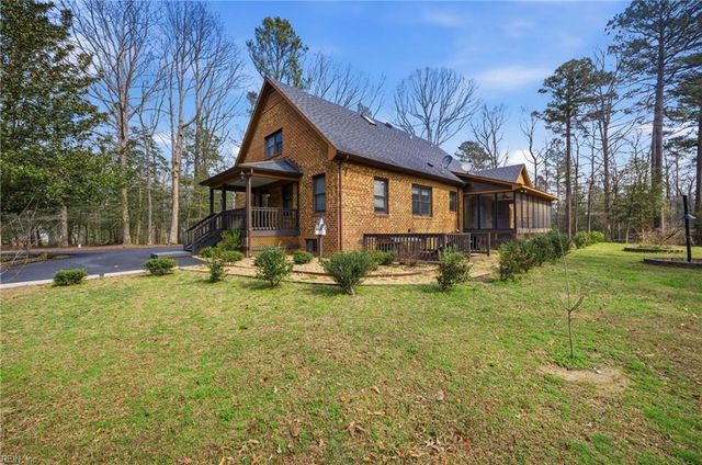 4698 Hill TRL, Gloucester, VA 23061