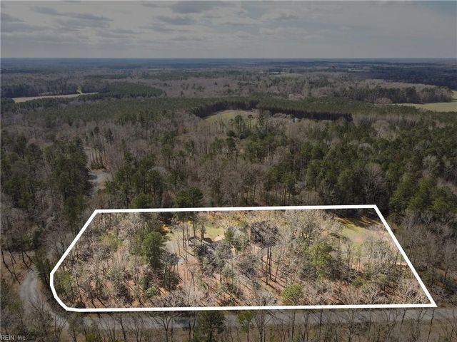 4698 Hill TRL, Gloucester, VA 23061