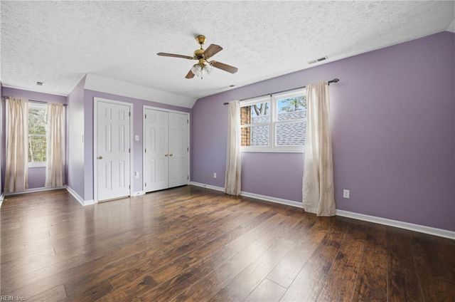 4698 Hill TRL, Gloucester, VA 23061