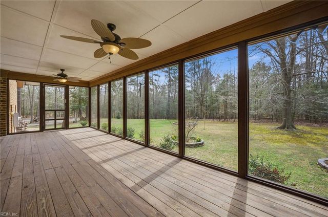 4698 Hill TRL, Gloucester, VA 23061