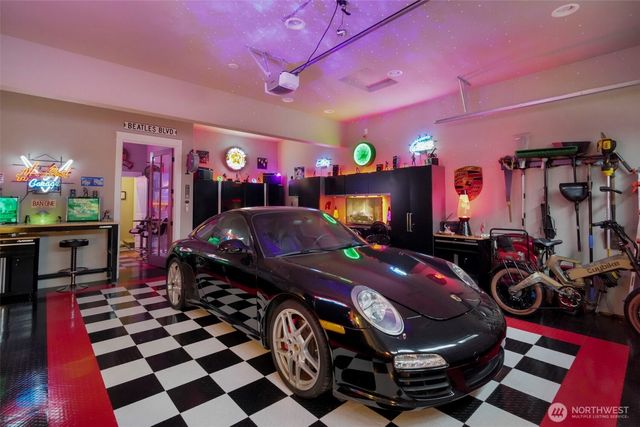 8856 Yarrow Court SE, Tumwater, WA 98501